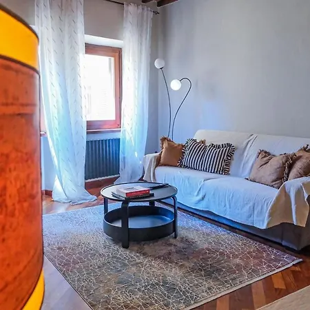 La Lancia D'oro Apartman *